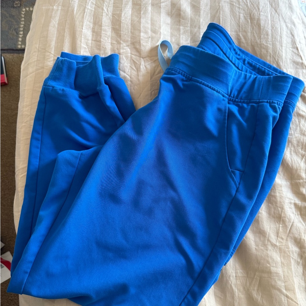 FIGS Zamora Jogger Scrub Pant